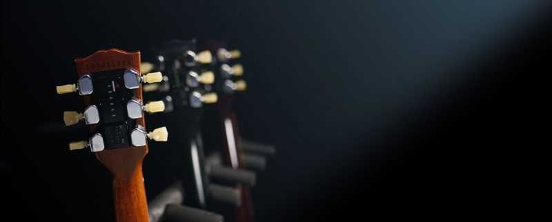 Why Your Capo Pulls the Guitar Sharp acoustic guitar tuner