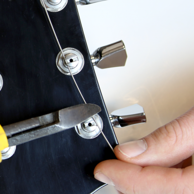 Step1png Rock Your Sound: The Lowdown on Auto Guitar Tuners